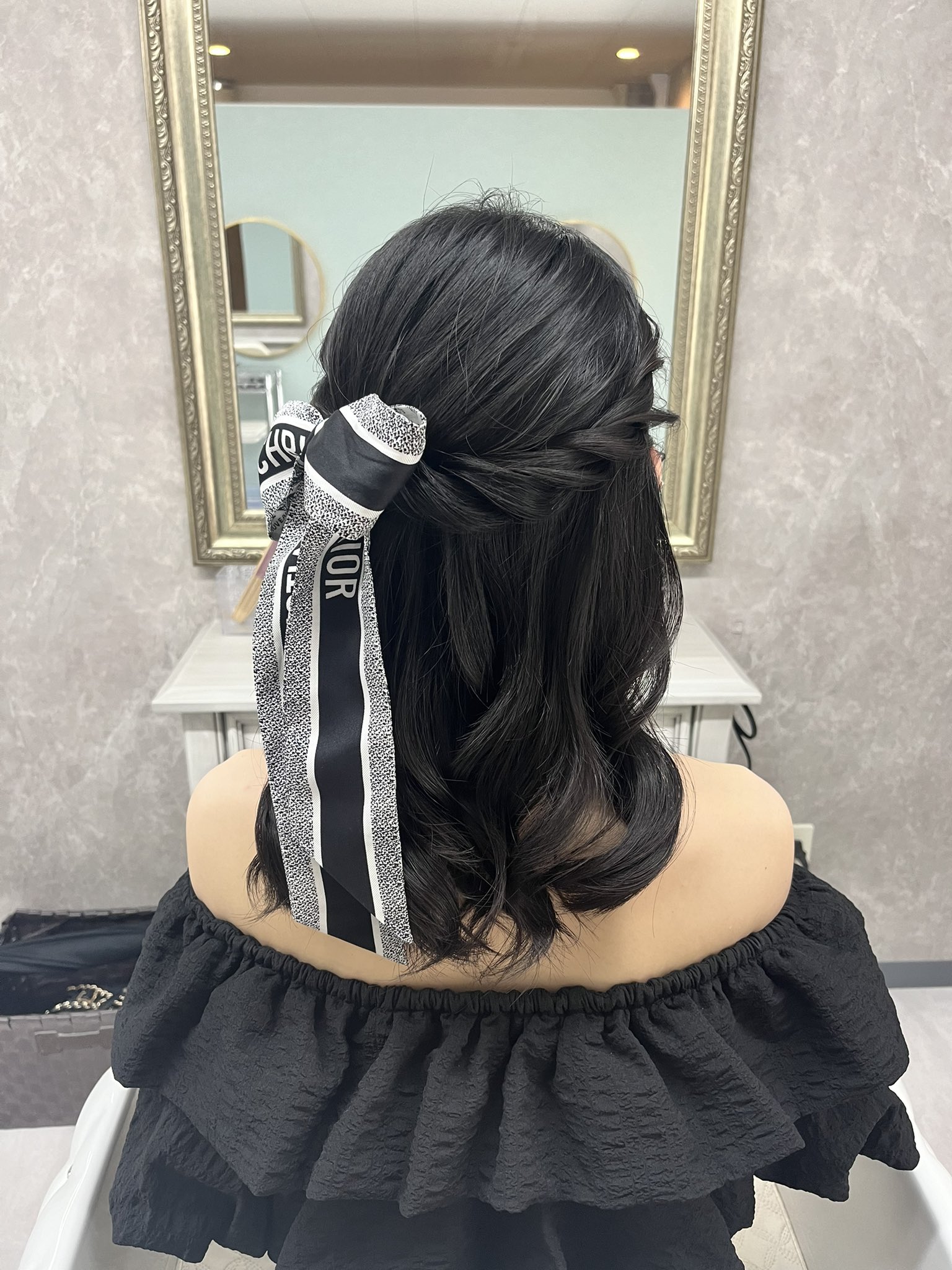 ☆可愛い×アレンジいろいろ☆ Dioramour ミッツァ スカーフ DIOR | MITZAH ABCDior |ウィメンズ｜ディオール公式オンライン