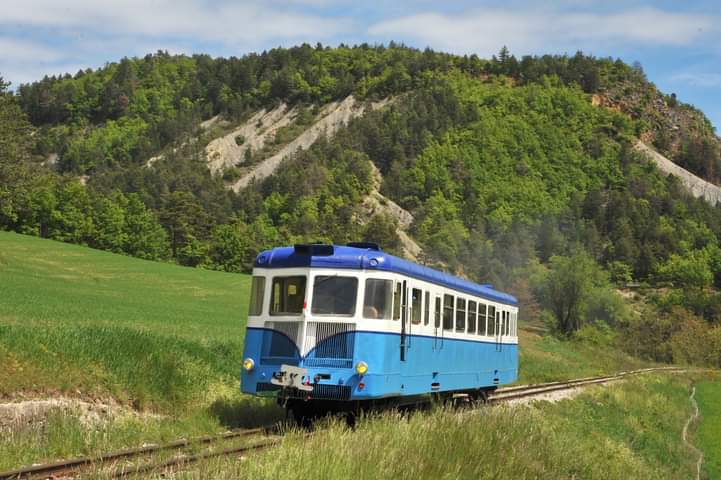 Train des Pignes Historique tweet media