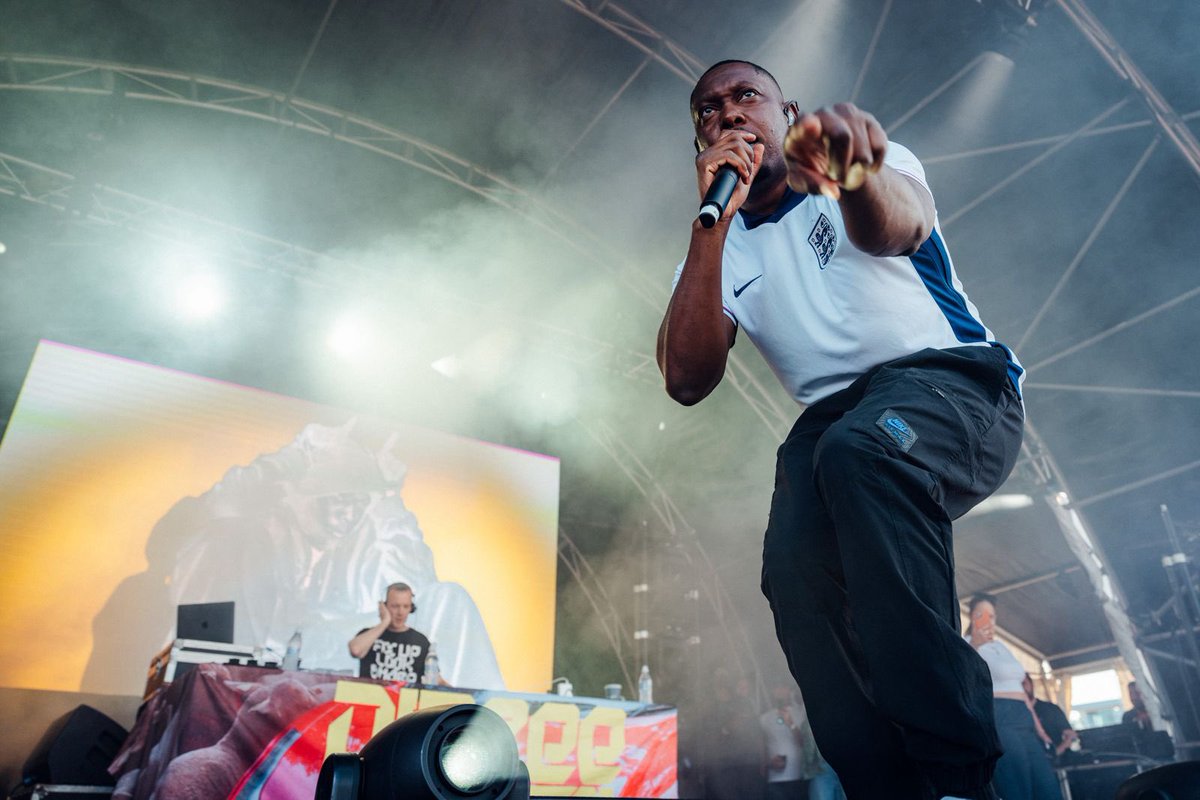 SANDFEST 2024 😎

That’s a wrap 🎬 

A massive thank you to every single one of you that support this event. The turnout was overwhelming. We hope you all enjoyed the show.

🗓 Sunday 13th July 2025 - Save the date!
See you next year, you legends 🖤

📸: <a href="/JamesB_Photo/">James Bridle</a> #Sandfest