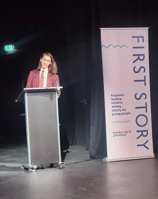 BroadoakSch's tweet photo. A privilege and a pleasure to take a talented group of Year 9 pupils to a young writers creative writing connect event @MMU ✍️🎓🌞 @FirstStory #firststory #youngwriters #creativewriting @BroadoakSch https://t.co/EzR5fnIAbd