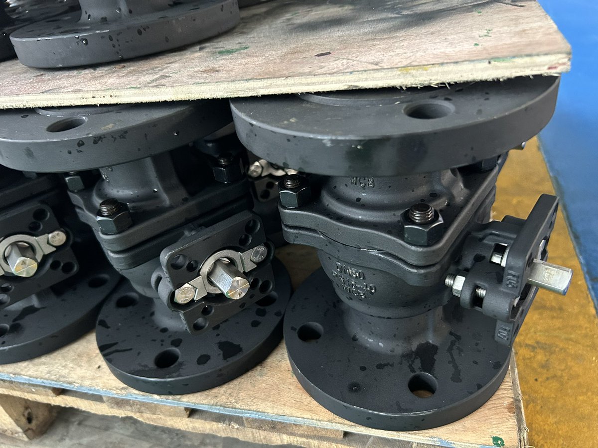 Carbon steel ball valve after the phosphating treatment