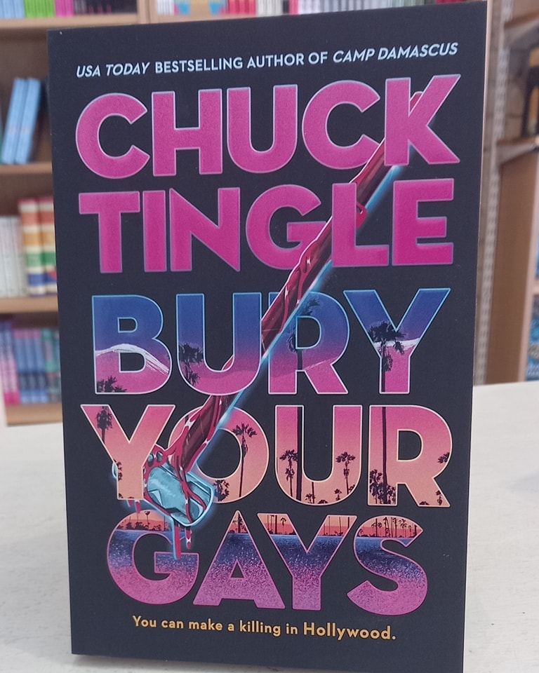 TOQS_LGBT's tweet photo. Happy Publication Day!

I'd like to apologise to everyone I've spoken to over the past week for how excited I've been for you all to be able to read this book. I absolutely loved it 💚

~ El https://t.co/4CLKilqjdS