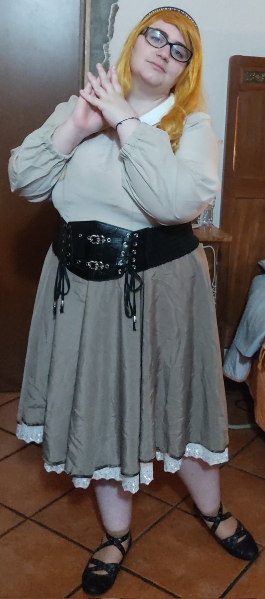 Buongiorno con una foto vecchia dell' ultimo cosplay fatto (⁠ㆁ⁠ω⁠ㆁ⁠)
Mi manca tanto fare cosplay (⁠・⁠﹏⁠・)
Voi che personaggio vedreste bene su di me?✨
