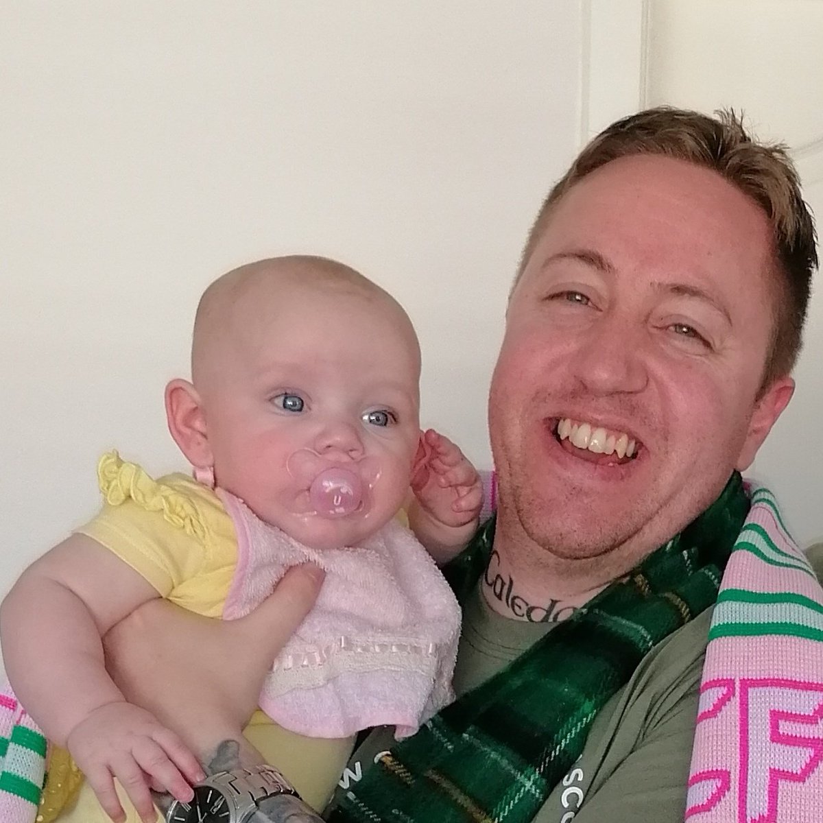 smudgeros86's tweet photo. #NewProfilePic https://t.co/WTwL0IyGC1