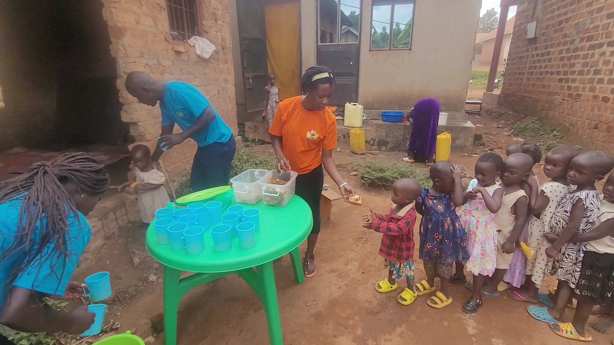NLDF_UG's tweet photo. for you support we can build better future 
0709234695 Fik Fik Musanje https://t.co/8LBY3ezXNW