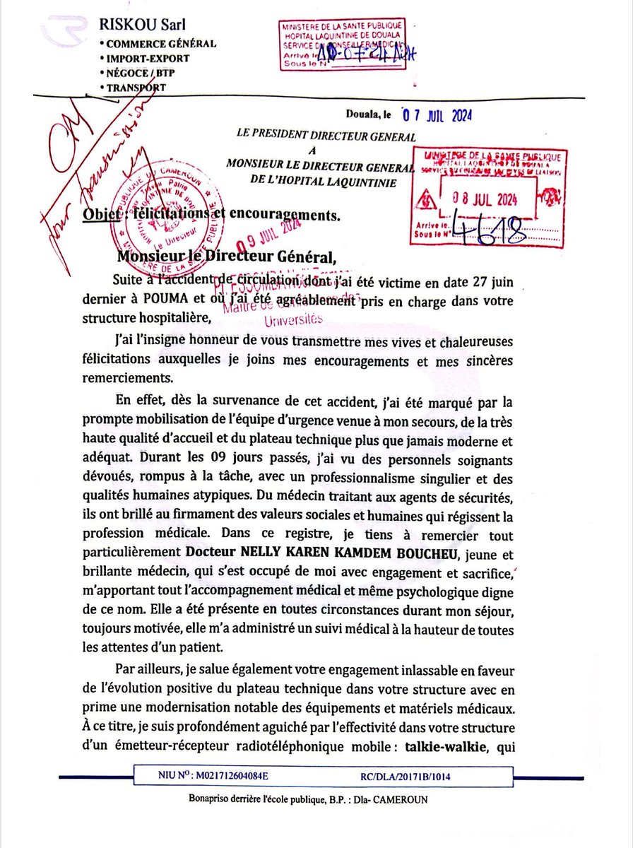 LaquintinieCMR's tweet photo. 🗣 [VOS TEMOIGNAGES]💙

Prise en charge : l'hôpital #Laquintinie de Douala reçoit les vives félicitations d'un patient

Victime d'un accident de circulation à #Pouma, El hadj AYOUBA MAMADOU DAVID, Président Directeur général de sociétés, adresse ses félicitations au directeur. https://t.co/RQdrXbIz1L