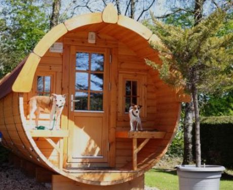 Oakdown Holiday Park, offers a range of outstanding self catering options ranging from stylish Luxury Leisure Lodges to cosy Barrel Pods and lavishly decorated Shepherd Huts. 

🛏️ Sleeps 1-6
theholidaycottages.co.uk/devon/16596 

<a href="/OakdownHolidays/">Oakdown Caravan Holidays</a>  #Sidmouth #LymeRegis #Nature #Coastal #Escape