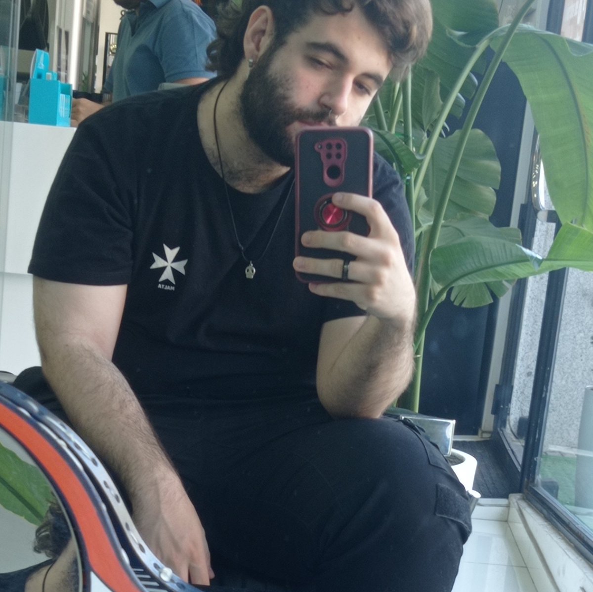 cibermarikon's tweet photo. felt cute might delete later https://t.co/uHi0ldygzq