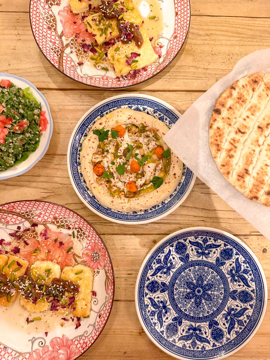 BroadgateLondon's tweet photo. Craving something fresh this lunchtime?

Whether you fancy some wholesome Lebanese delights from @ComptoirLibanaise, a flavour-packed feast at @IslandPoke, or a nourishing buddha bowl from @BeanyGreen, there’s something to tickle everybody’s tastebuds🥗 

#FoodAndDrink https://t.co/syWEiXqdg9