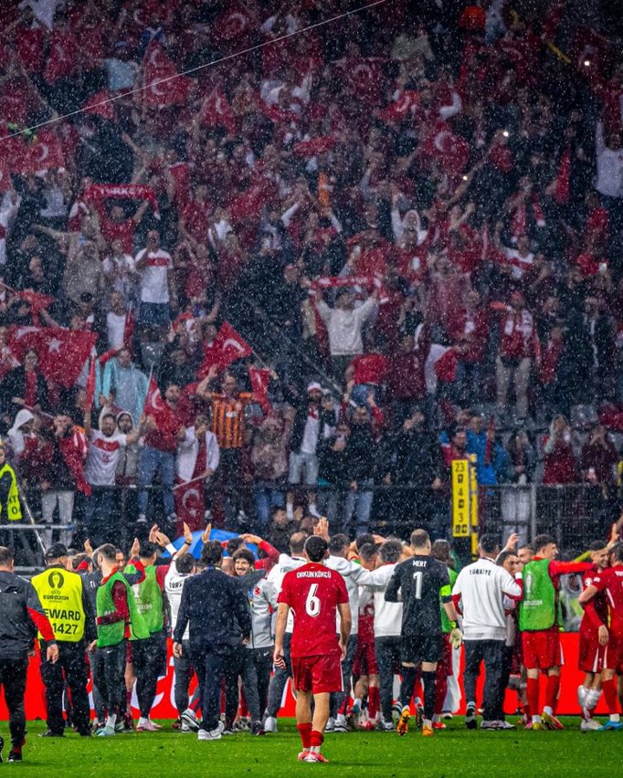 Bir anda gelen transfer haberiyle havalara uçarız mesela