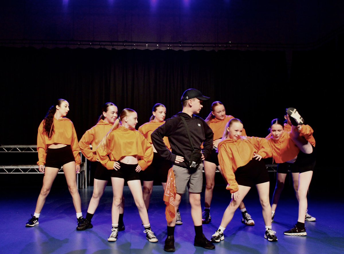 Miss Payet Art tweet media