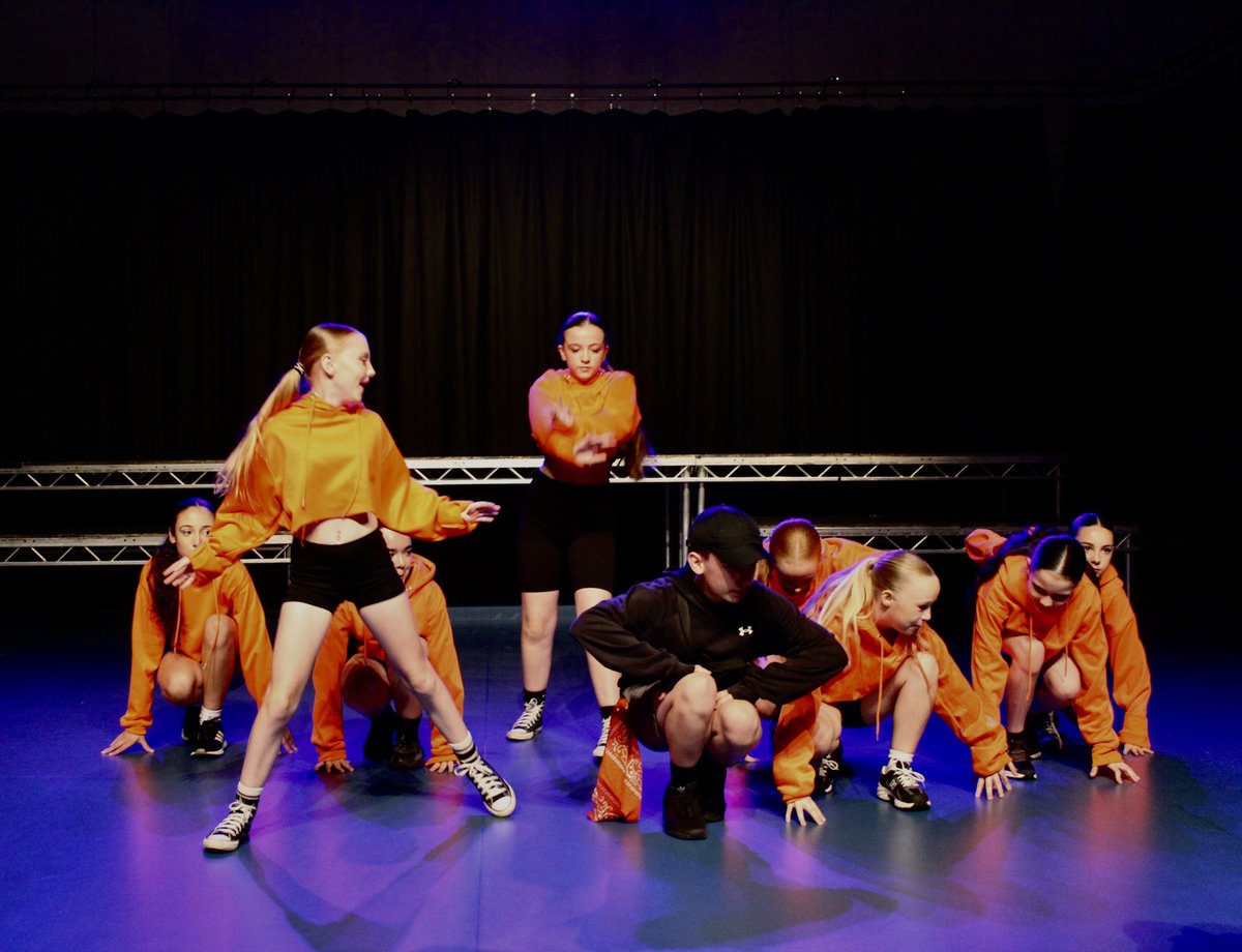 Miss Payet Art tweet media