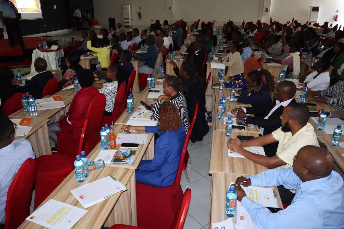 DAY 1 of the training of Jiinue Growth Program (JGP) Jiinue Enterprise Trainers (JETs). JGP in partnership with
<a href="/MastercardFdn/">Mastercard Foundation</a> and a consortium led by <a href="/G_B_Fund/">Grassroots Business Fund</a> offers business training and affordable financing access to #MSMEs. #YoungAfricaWorks