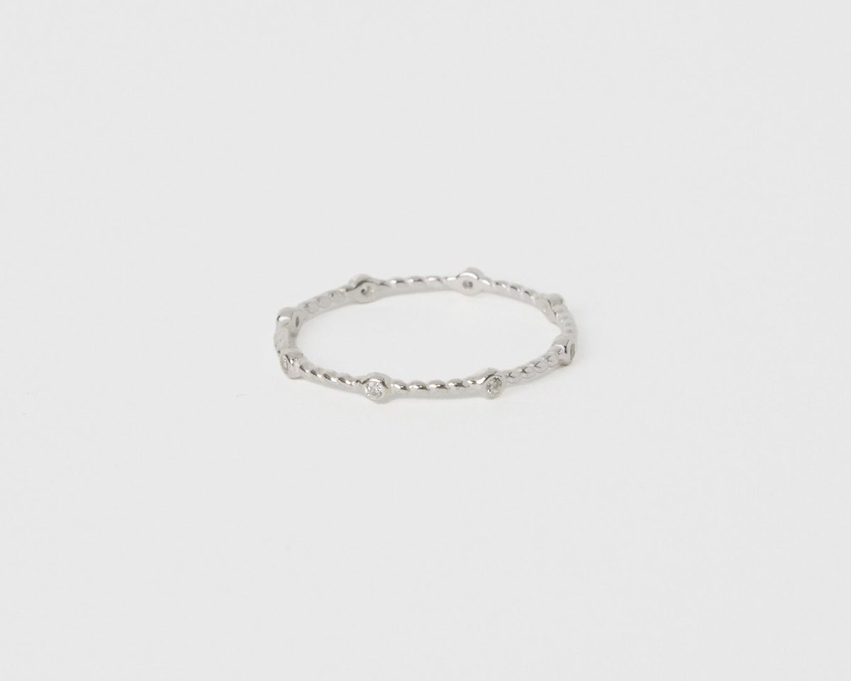 .
[Ring]
#NCT  #Haechan #해찬 님 께서
#버블 에서 착용하신 반지
제품명 R526입니다.
.
[Ring]
#NCT #Haechan #해찬
#bubble The ring he wore
The product name is R526.
.
[Ring]
#NCT #haechan ヘチャン
#bubble 着用したリング
品番R526です。
.
Worldwide Shopping
hanna543.com