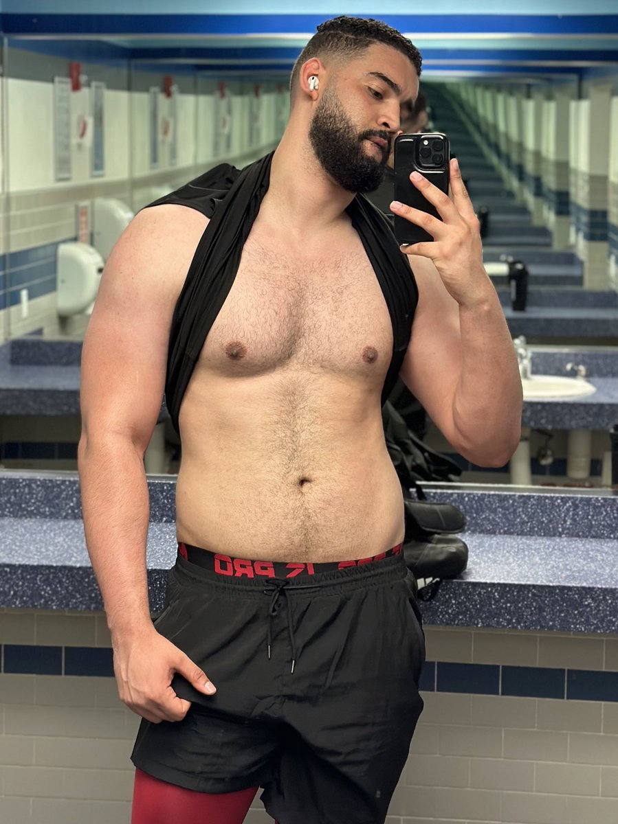 Al2_lora's tweet photo. Beast mode 🦍 https://t.co/Ff256mHwqz
