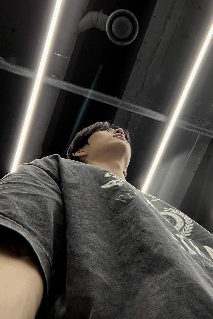 10ve0412's tweet photo. #sunwoo 📷 ★.𖥔˖ ♡ https://t.co/91f2Qu5HxH