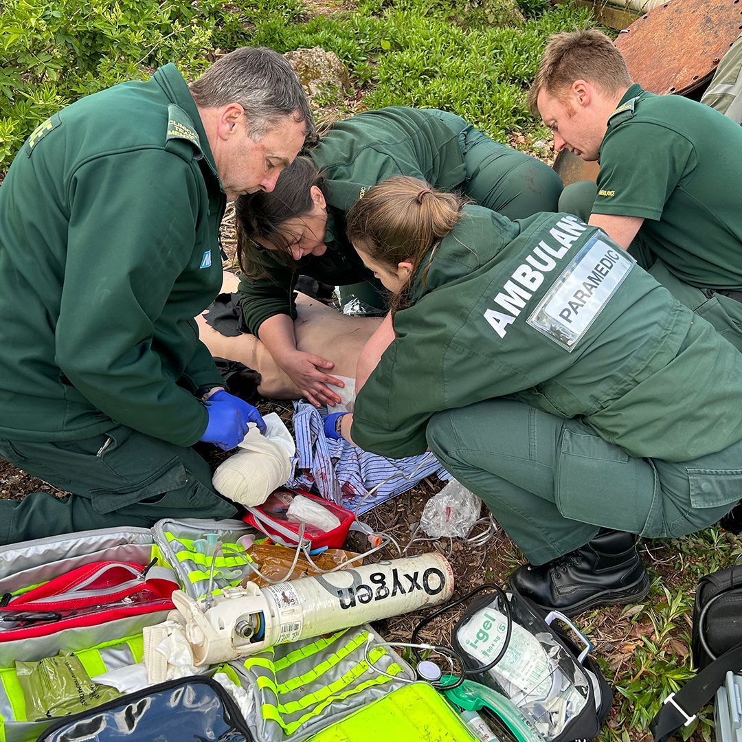 Our Training team have just completed delivering another successful NAEMT accredited Pre-Hospital Trauma Life Support (PHTLS) course.  

Book: buff.ly/3pIWY9p #prehospital  #prehospitalcare #trauma  #firstresponder #emergencymedicine