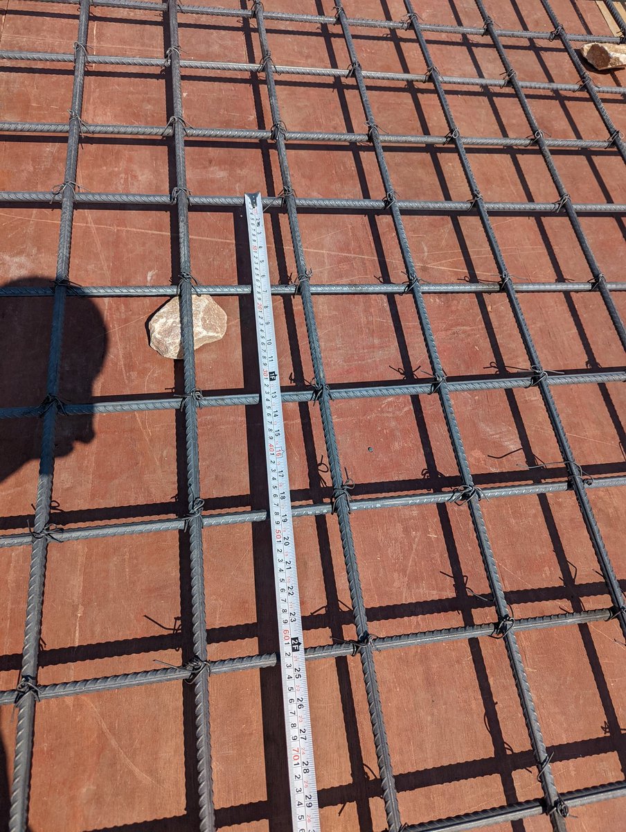 BisankaKing's tweet photo. 📍📍📍Somewhere deep in Makeni Konga on a Tuesday afternoon on site carrying out my usual quality control and quality assurance works as the Structural Engineer.

#Structural
#Engineer
#Eng.#KingBisanka
#TheWalkingMall
#TheProjectManager https://t.co/ruuIqM0F53