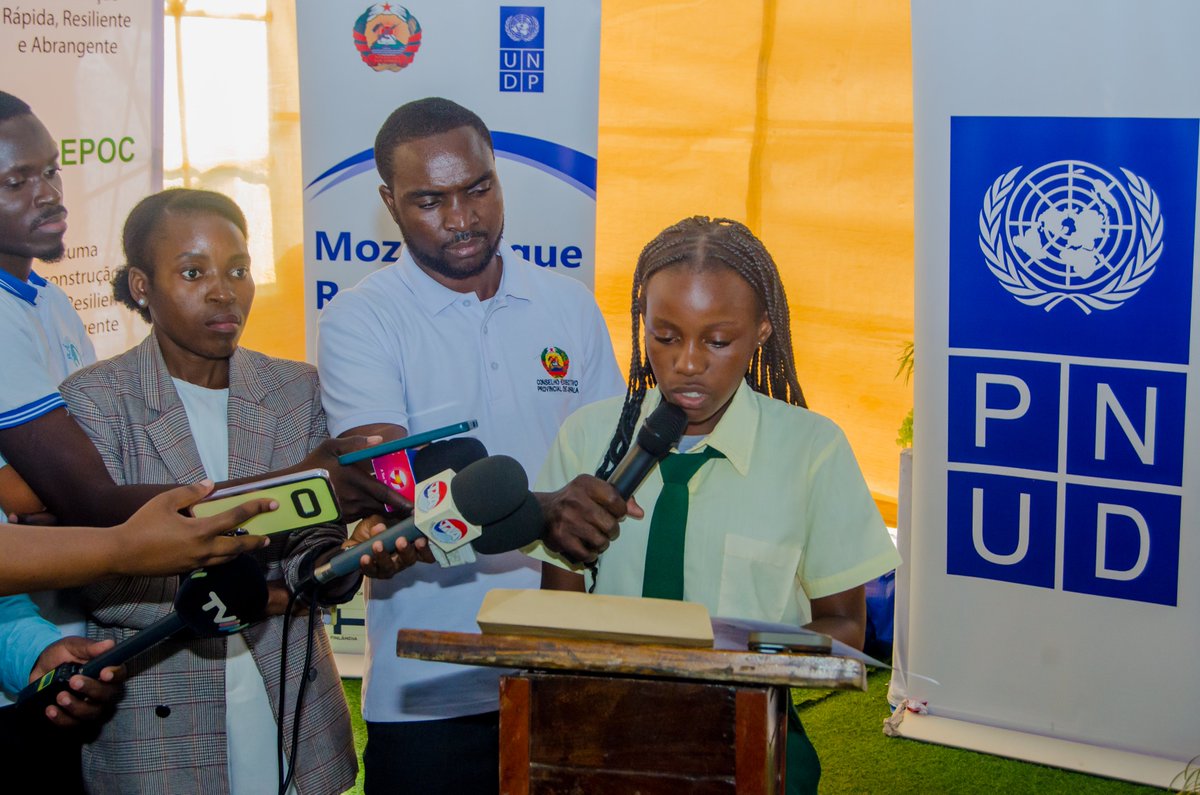 UNDPMozambique's tweet photo. ✅Under #MRF: Manga Secondary School, an essential pillar in the educational formation of the Beira community, today takes a significant step towards its rehabilitation &amp; expansion, marking the beginning of a new chapter for more than 8,500 students. 🇫🇮🇨🇦🇳🇱🇪🇺🇲🇿🇮🇳🇨🇳 https://t.co/Oe5yYhWwuH