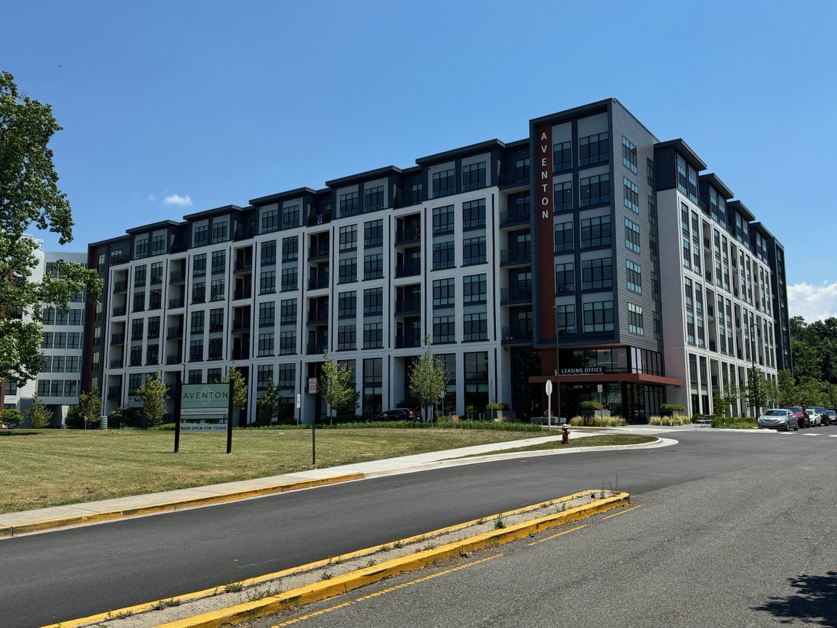 Project Spotlight: Aventon’s upscale residences offer a connected, convenient, and comfortable living experience. Potomac Valley Brick supplied brick materials to three exceptional properties: Aventon Annapolis, Aventon Crown, and Aventon Huntington Station.