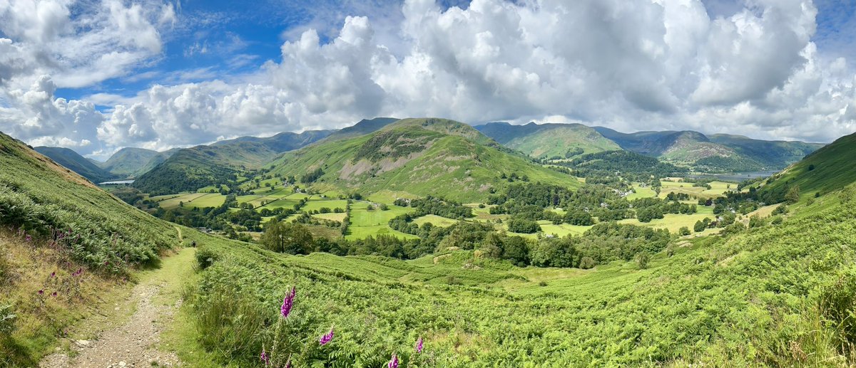 hanslope's tweet photo. What does anyone see in the Lake District? And their clouds are useless too #LoveTheLakes #AngleTarn β€οΈ https://t.co/U5C6GQMvNu
