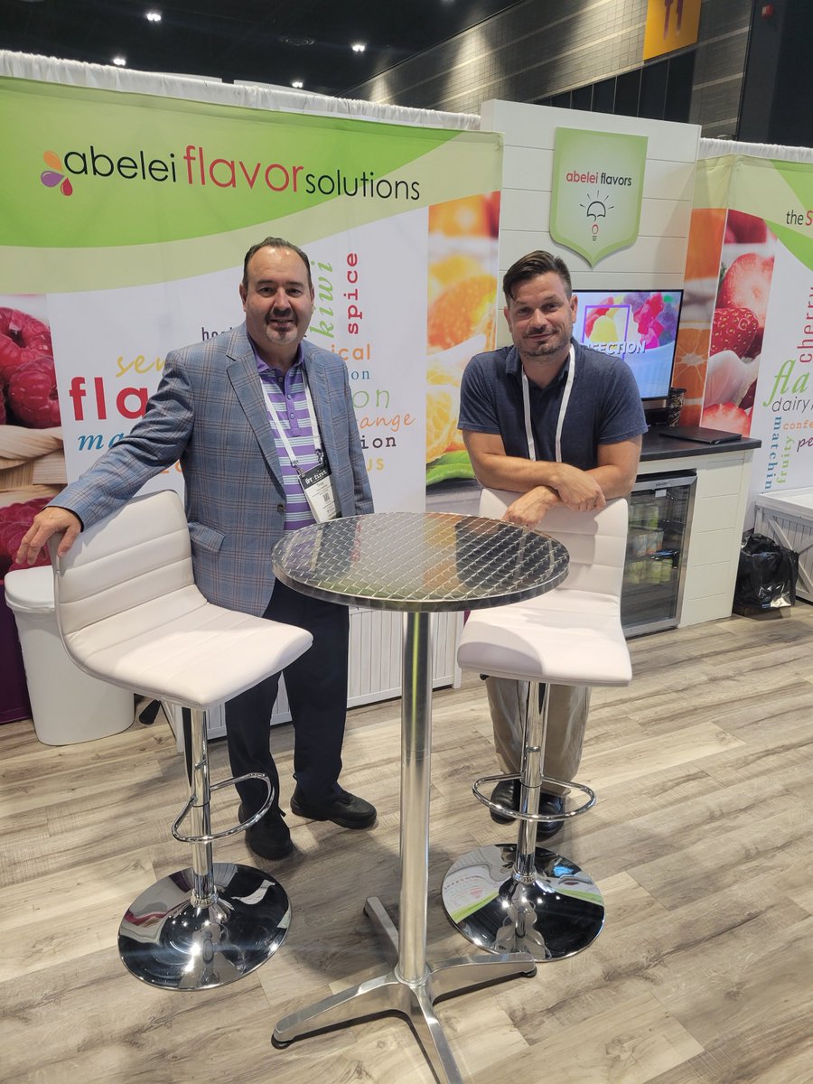 abeleiflavors's tweet photo. Day 2 at the @IFT Expo! If you haven't yet come say hi to us at booth 1603. While you're here try one or all of our beverage samples. 

Green Punch (melonberry) Energy Drink 
Tropical Storm (dragon fruit) Energy 
Peach Mango Passion Fruit Sparkling Water

#IFTFirst #flavors https://t.co/nbNOLP2hYI