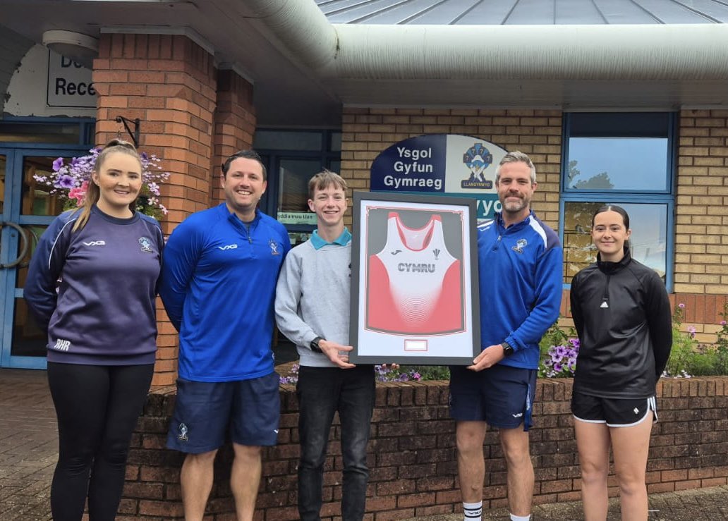 It was lovely to welcome Year 11 learner Fraser Higginson back to school this morning for the department and school to be presented with a frame of his national vest for representing the Welsh Schools team last Summer in the race walk in preparation to add it to our wall of fame.