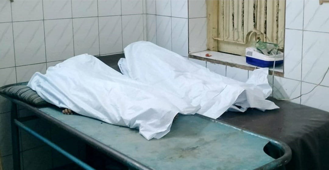 কসবায় বিদ্যুৎস্পৃষ্ট ছেলেকে বাচাতে গিয়ে মা ও ছেলের মৃত্যু, আহত মেয়ে