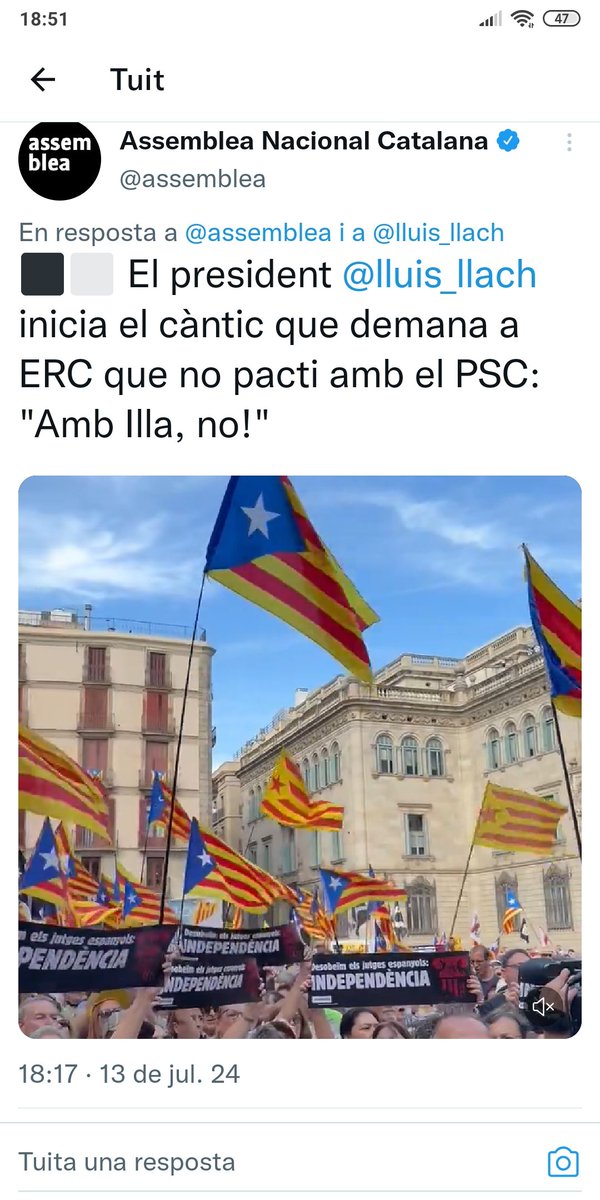 LlibertatCat_'s tweet photo. @perearagones @Esquerra_ERC Sou CONSCIENTS que aquesta IMPRESENTABLE de Marta Rovira a tornat per fer al ULTRA ESPAÑOL ILLA President de Catalunya veritat?? 

Repugnant. 6 anys de exili per això. 

REPUGNANT. Erc https://t.co/J2FrkITX2r