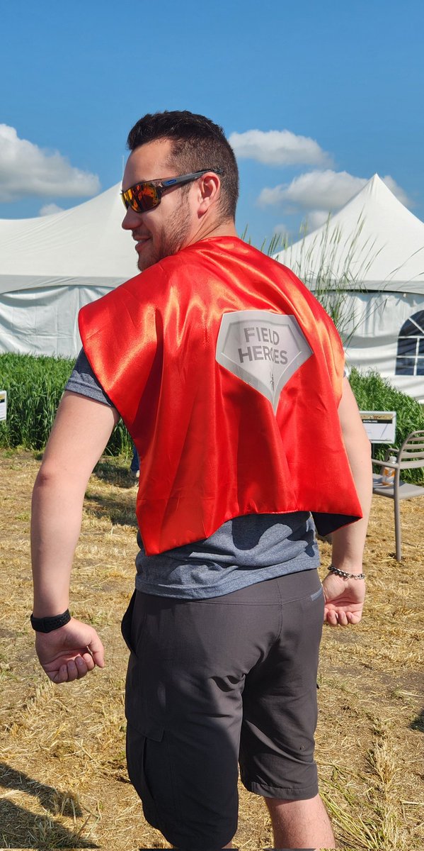 <a href="/EntSocSK/">EntSocSask</a> student  <a href="/Tyler_Hartl/">Tyler Hartl</a> rocks the <a href="/FieldHeroes/">Field Heroes</a> cape! <a href="/AginMotion/">Ag in Motion</a> #aginmotion at the <a href="/AAFC_Canada/">AAFC Canada</a> insect station. <a href="/usaskplsc/">USask PlantSci</a> <a href="/USaskEnt/">Prager Lab</a>