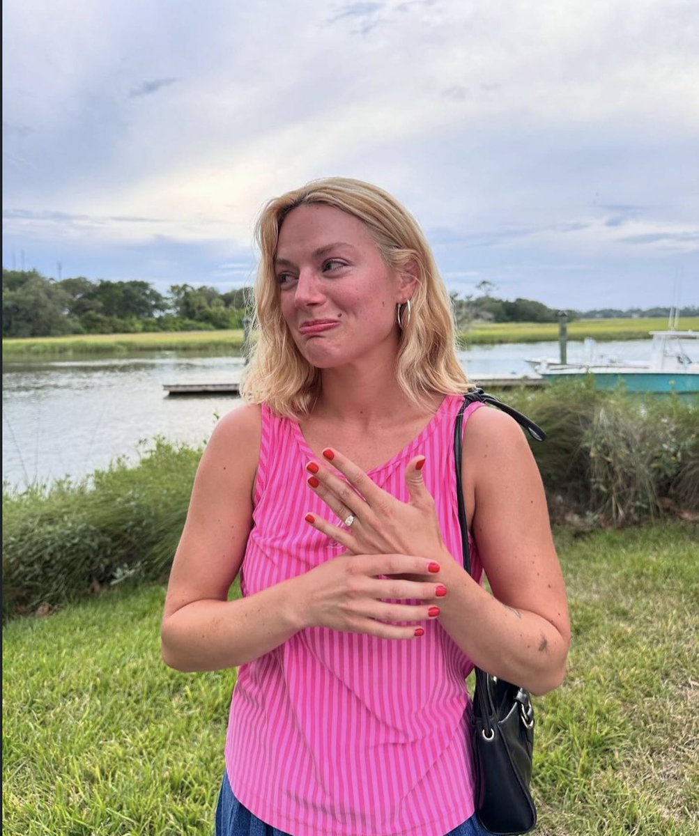 HQashemusic's tweet photo. SHE IS ENGAGED!!!!! Congrats @ashemusic ! We wish you two the very best. 💍💗🫶🏻 https://t.co/p6KUAc7HWk
