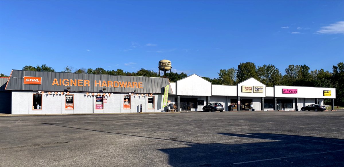 SummitRealEst's tweet image. Retail space available at Boonville Shopping Center, located at the SEC of SR 61 and SR 62 (Main Street) and anchored by Tractor Supply and AutoZone. Call Richard Clements or Tyler Raben at 812.426.1070.
summitrealestate.us/listings/boonv…