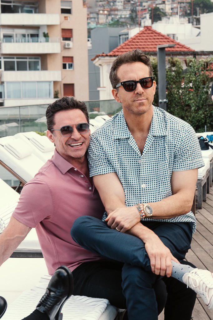 pineapplegoonb2's tweet photo. I don’t have the words to express how much I love these people. #DeadpoolAndWolverine promo tour stop in Rio! @VancityReynolds @ShawnLevyDirect #emmacorrin https://t.co/N5fT6LhXGX