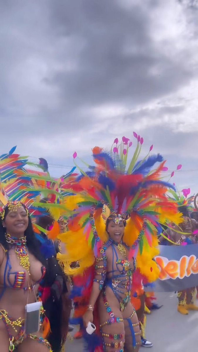 mistianagrande2's tweet photo. Carnival in St. Lucia is a R*tual. (A THREAD) 
Notice it takes place on Tuesday (A Mars Day) 16th, 16 = Tower card. Tower card is ruled by Mars. July = 7(Libra/Neptune) 
Notice how she calls herself the queen of hearts. Queen of hearts = Mars, Red, Ruby symbolism. https://t.co/QHQhlenr7x