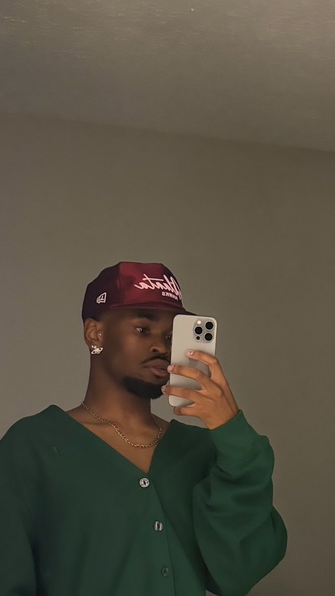 DIOR tweet media
