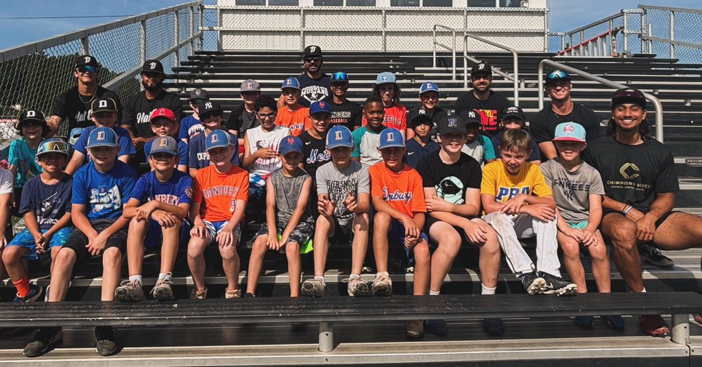 coachsimoneIHS's tweet image. Week 2! @danbwesterners 

Dog days of summer but the boys are running around still having fun. 

Counselors: 
Zeph Arnold @cofc_baseball 
Andrew Johnson @terpsbaseball 
James Raidt @dukebase 
Jakobi Davis @cornellbsb 
Randy Ramnarace @unewhavenbase