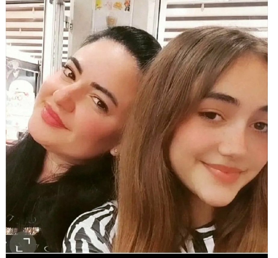Eminne45's tweet photo. Lavin&amp;Duygu..Özgür..💫💙💫
#isiasortakdavamız https://t.co/uDgsUNycei