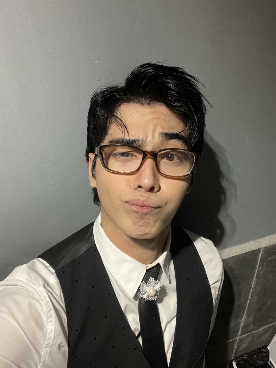 Gelo Rivera tweet media