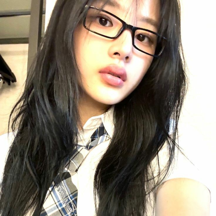 ─── 𖦹 ࣪ ۪ ☆ 𝐇̶̲ilo de թregun𝘁︩︪ׄitas p𝒪r si est𝗮͟s   a𝕭̶̲urrid@ ver. ℳúsica !!! ૮⍝• ᴥ •⍝ა 
(Citen para responder ♡♡)