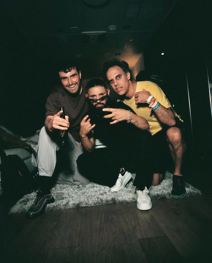 RUNTHETRAP's tweet photo. pangbourne house mafia is back and teasing new music 👀🥲 @Skrillex @fredagainagain1 @FourTet 

who’s ready for this trio to reunite and takeover the rest of 2024? https://t.co/5BM5C0OJhg