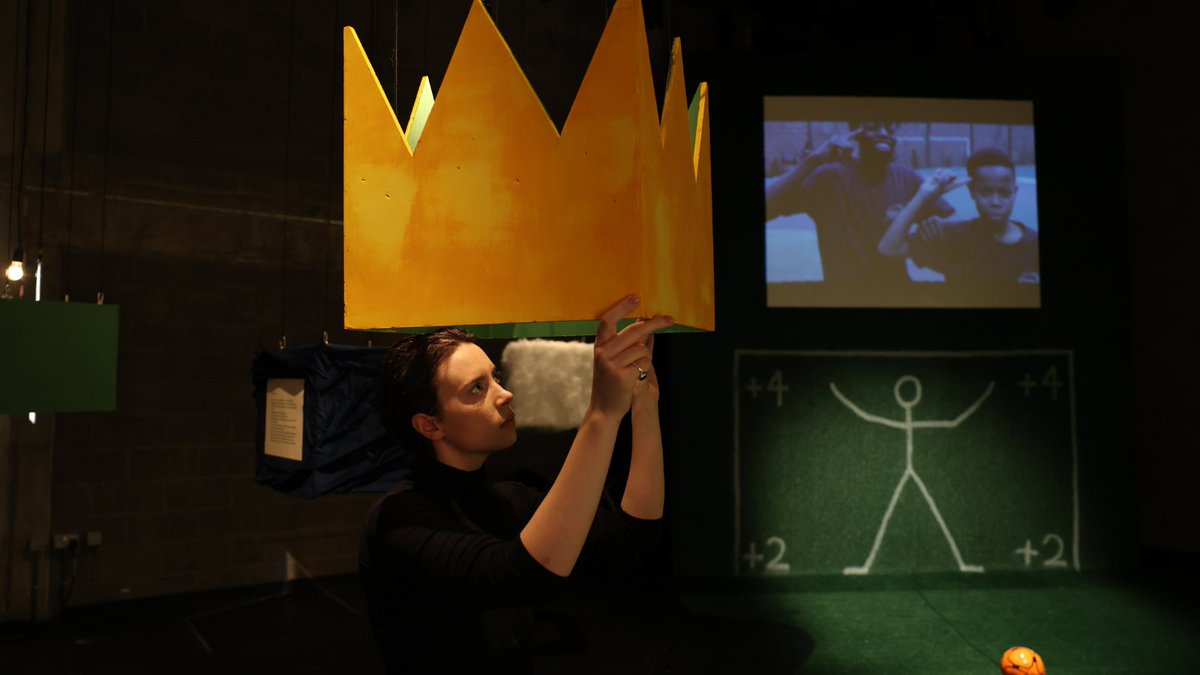 Young Vic tweet media