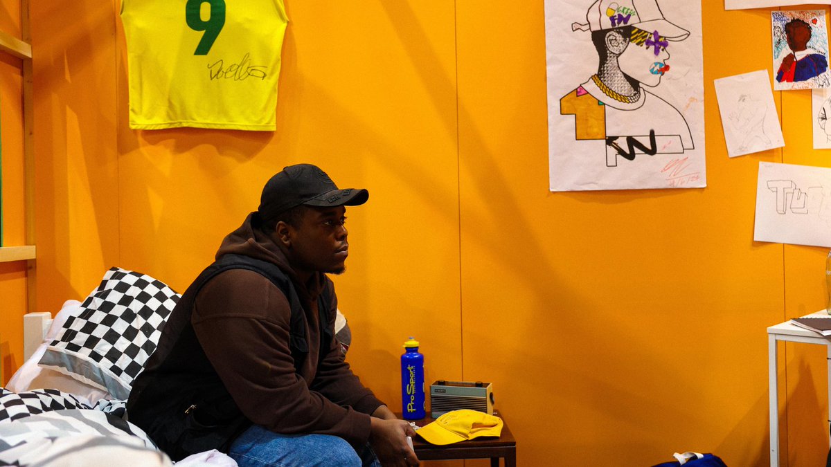 Young Vic tweet media