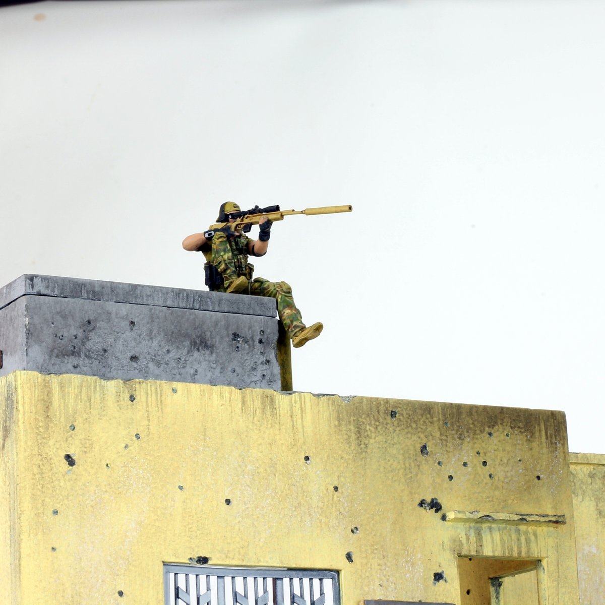 probuiltmodel's tweet photo. 1/35 US Special Force Sniper #sniper #SpecialForce #Multicam #Camouflage #Miniatures #ProPainted #Diorama #ProBuiltModel #MiddleEast https://t.co/nL7rqddJUa