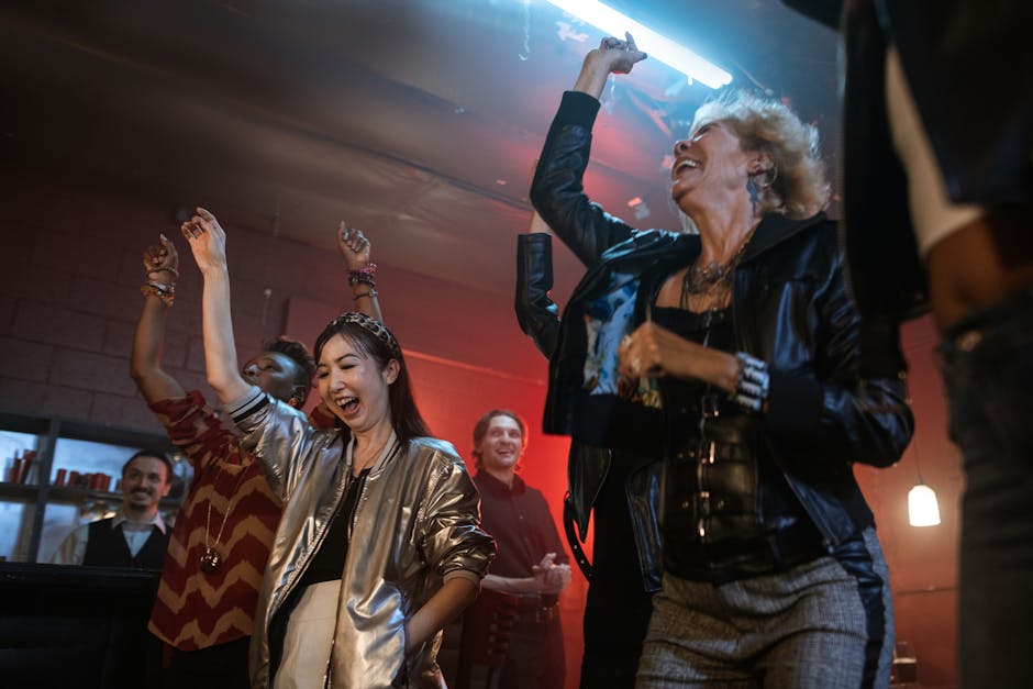 CSVAC1's tweet image. Looking for a different way to get active? Why not try our seniors focused Beginners Line Dancing class? They meet every Wednesday in our auditorium from 2:30 - 3:45 pm.  It&apos;s also a great place to meet new people &amp;amp; be active. 

#linedancing, #csvac, #victorialocal #cookstvillage