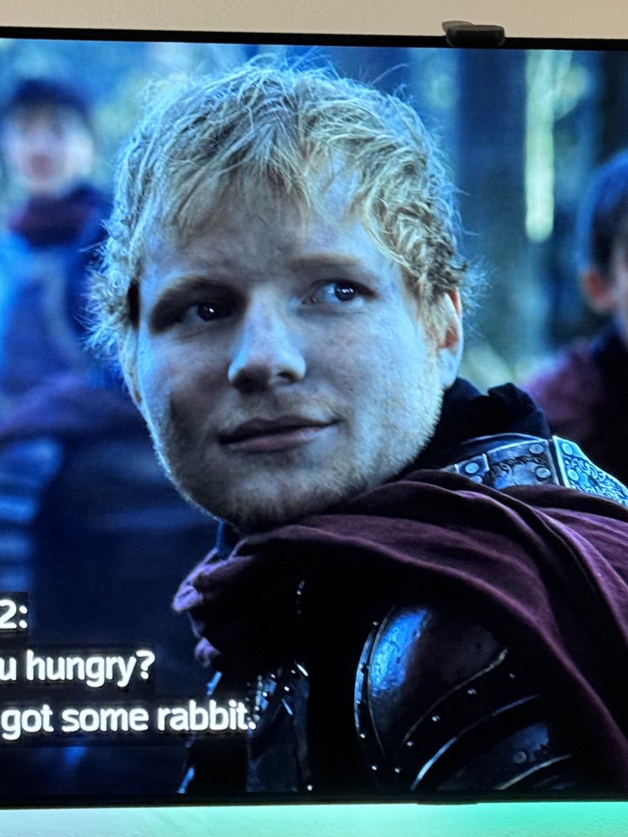 serinide's tweet photo. watching game of thrones for the first time and skooch goes “dude that bard sounds eerily like ed sheeran” and then the screen cuts to this and now we’re on the verge of throwing up from laughter https://t.co/eXXOplh4ds
