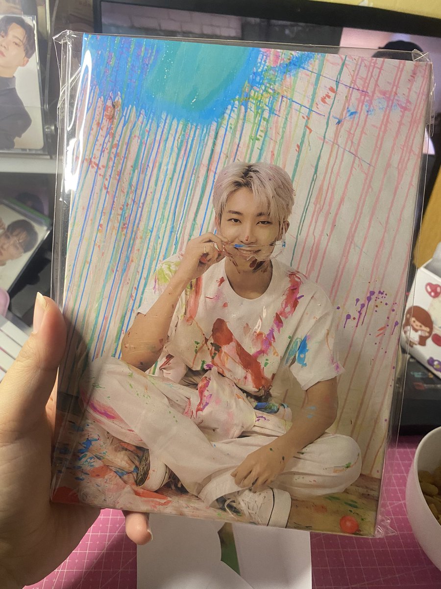 lovelykitsph's tweet photo. WONWOO BDAY GA! 🎉🎂🥳 #lablikitsGA

1 winner of unsealed wonwoo fts carver (no pcs) ❤️

- mbf
- like &amp; rt
- Drop fave wonwoo picture + drop tags

HAPPY WONWOO DAY
#남신_그러나_고양이_전원우생일
#EveryWONWOO_Day
@pledis_17

* winner will shoulder pf + sf
End: July 18, 12 AM https://t.co/W5cxtGEPUh
