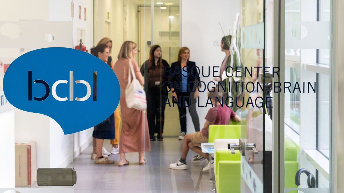 bcbl_'s tweet photo. 🧠En #NeureSoft se desarrollan diferentes herramientas digitales para evaluar el lenguaje oral y escrito tanto en euskera como en castellano.

Facilitan el diagnóstico de trastornos como el #TEL y la #dislexia.

Descubre toda la info👇

https://t.co/1mEivwARBg https://t.co/84c8e1myZi
