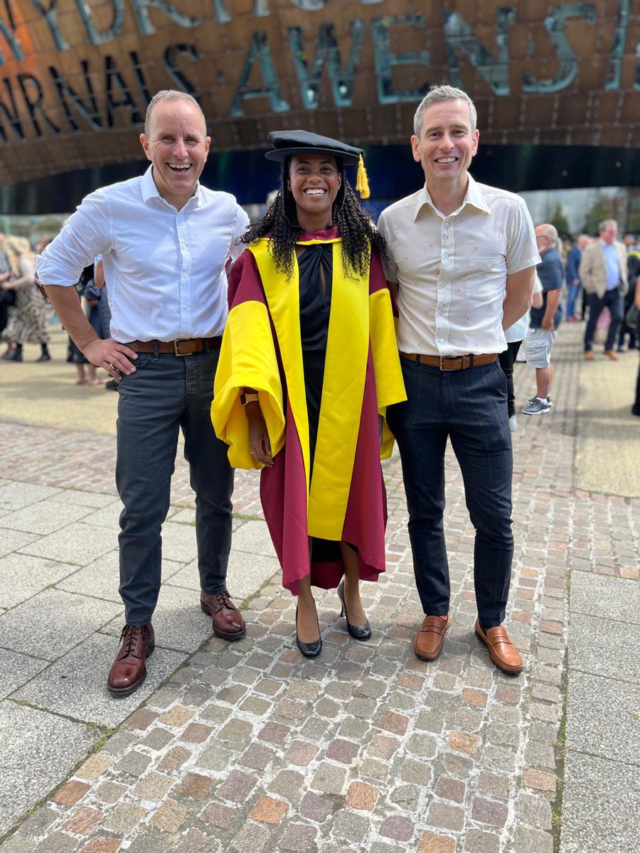 Professor Rich Neil (@drrichneil) on Twitter photo Extremely proud of this talented, conscientious and kind soul… <a href="/WillisWellbeing/">Dr Simone Willis</a> it has been a privilege to have been a part of your Doctoral Journey. Extremely proud of this talented, conscientious and kind soul… <a href="/WillisWellbeing/">Dr Simone Willis</a> it has been a privilege to have been a part of your Doctoral Journey.