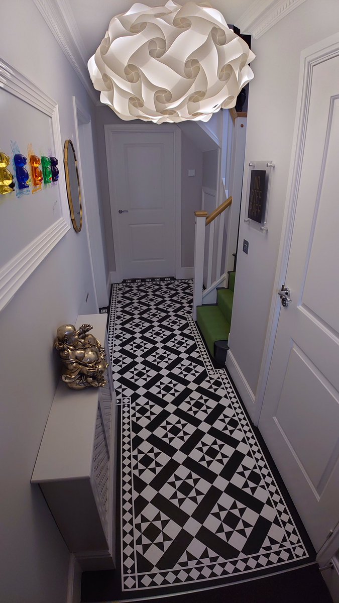 NBF_LTD's tweet photo. @karndeanUK heritage collection @Offtheloom Morden lounge green #uzinworldwide floor prep and adhesives to create the ultimate entrance @Interiorsm #flooring #interiordesign #interiordecor #karndean #runner #bespoke @interior https://t.co/ItodmBkhro