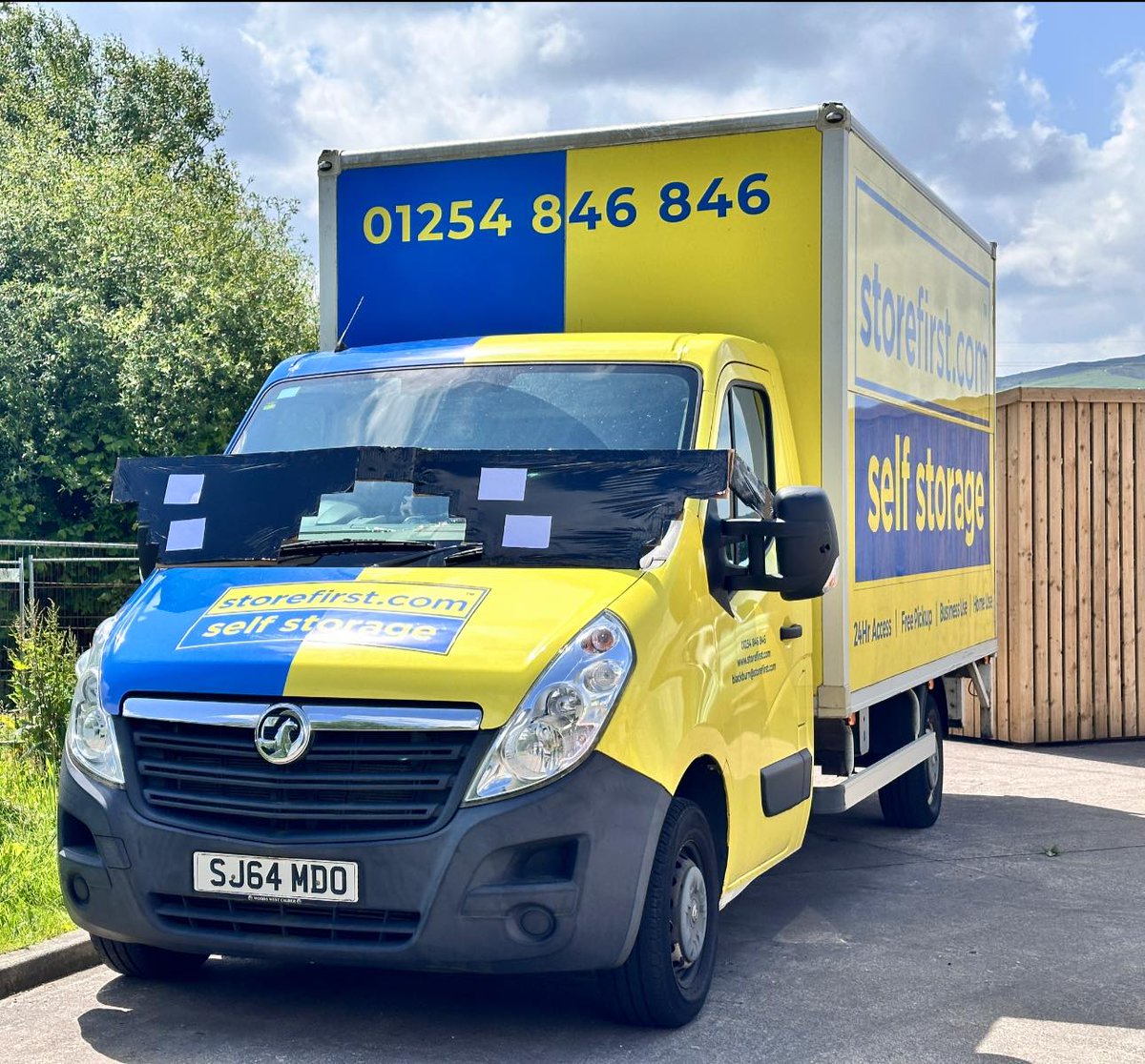 Storefirst_UK's tweet photo. Our team's creativity never ceases to amaze - Blackburn's pickup van is looking sharp 😎 https://t.co/9OJI4fVM1E